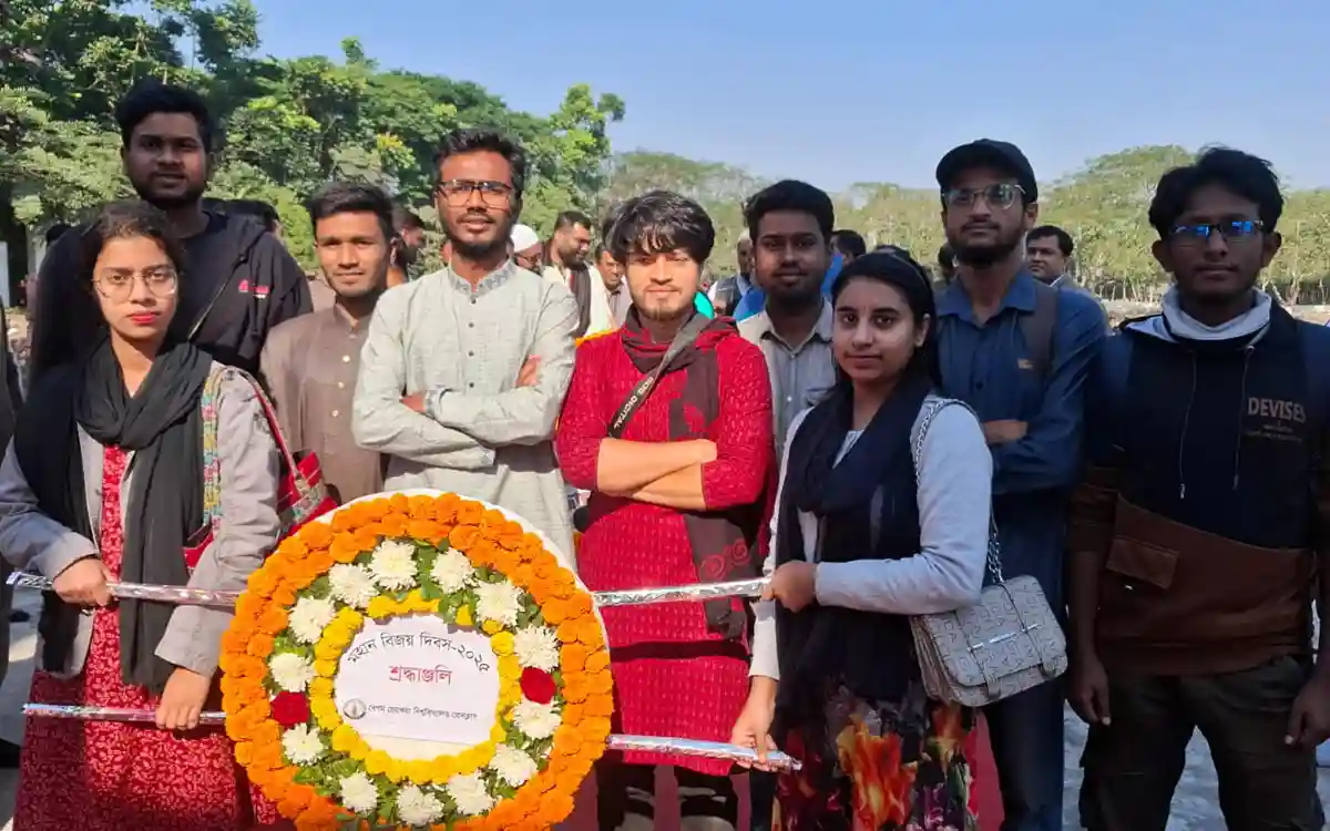 Rising Cumilla - Berobi Press Club pays tribute to martyrs on Victory Day