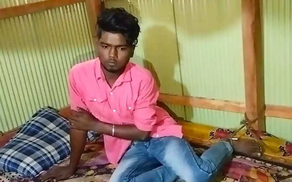 Rising Cumilla - Husband chained to wife's house in Hatiya, Noakhali