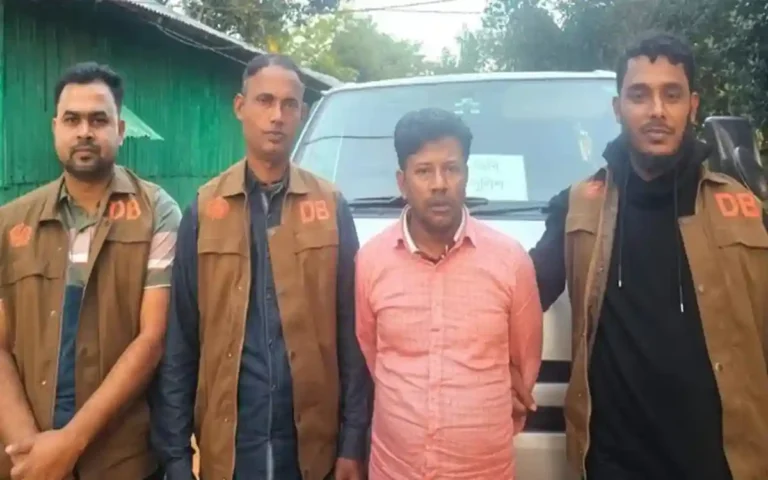 Rising Cumilla - Nur Uddin, owner of arms factory in Chandraganj, Lakshmipur, arrested
