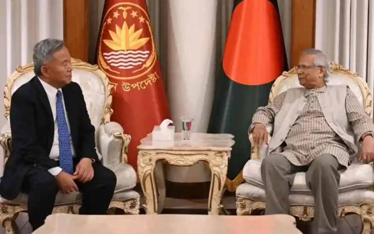 Rising Cumilla - South Korean Ambassador to Bangladesh Park Young-sik paid a farewell visit to Chief Advisor Professor Muhammad Yunus