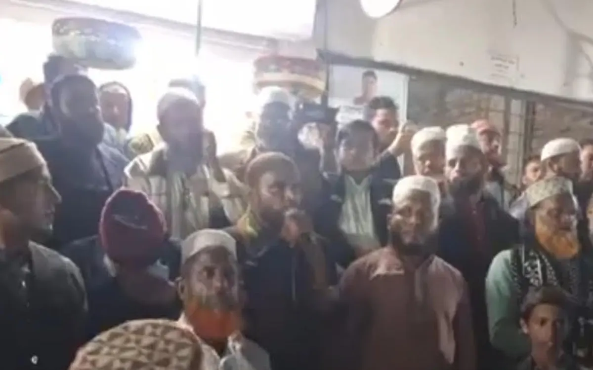 ব্রাহ্মণপাড়া শশীদলে জামায়াত প্রার্থী ড. মোবারক হোসাইনের পক্ষে ব্যাপক গণমিছিল