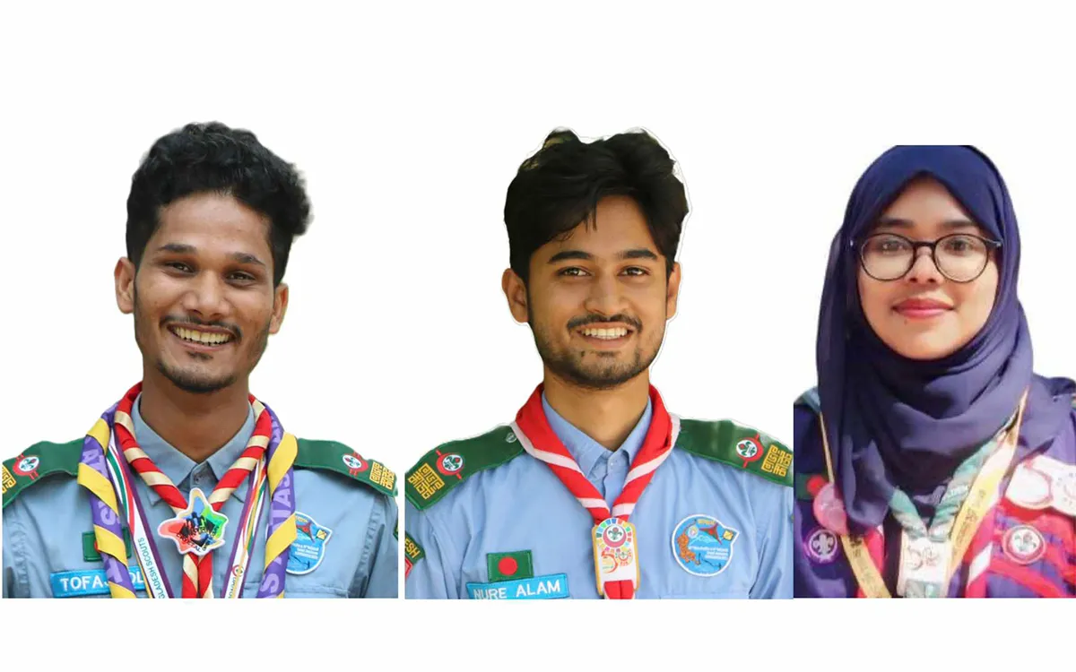 Rising Cumilla - 3 Comilla University rovers receive 'National Service Award'