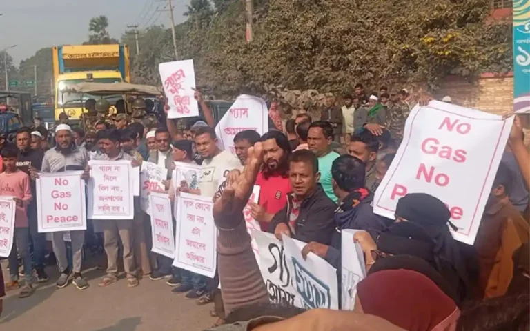 Rising Cumilla - Brahmanbaria faces severe gas shortage in winter, city residents are suffering