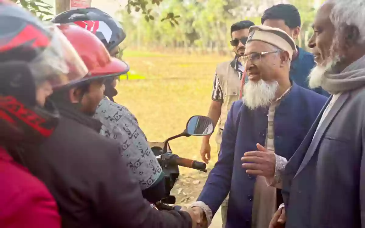 আমাদের লক্ষ্য—ছেলে-মেয়েরা যেন ঘুষ ছাড়া চাকরি পায়: জামায়াত প্রার্থী দ্বীন মোহাম্মাদ