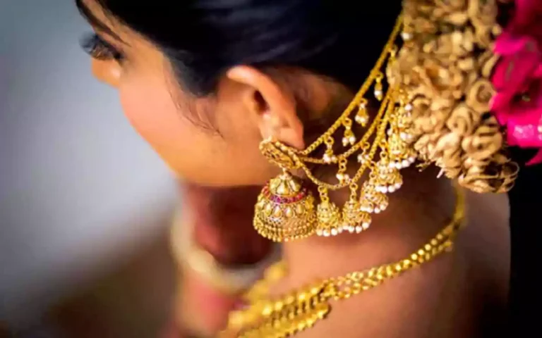 Rising Cumilla - gold