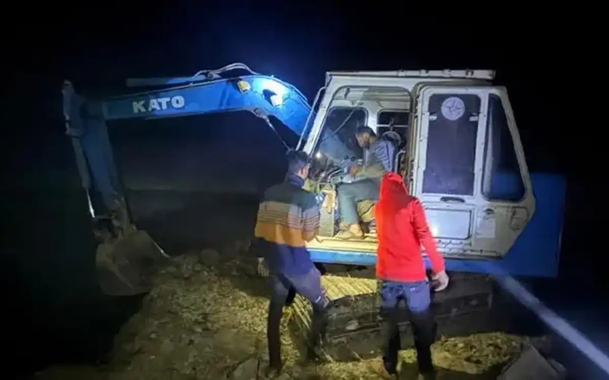 Rising Cumilla - Campaign against land clearing in Daganbhuiyan, Feni