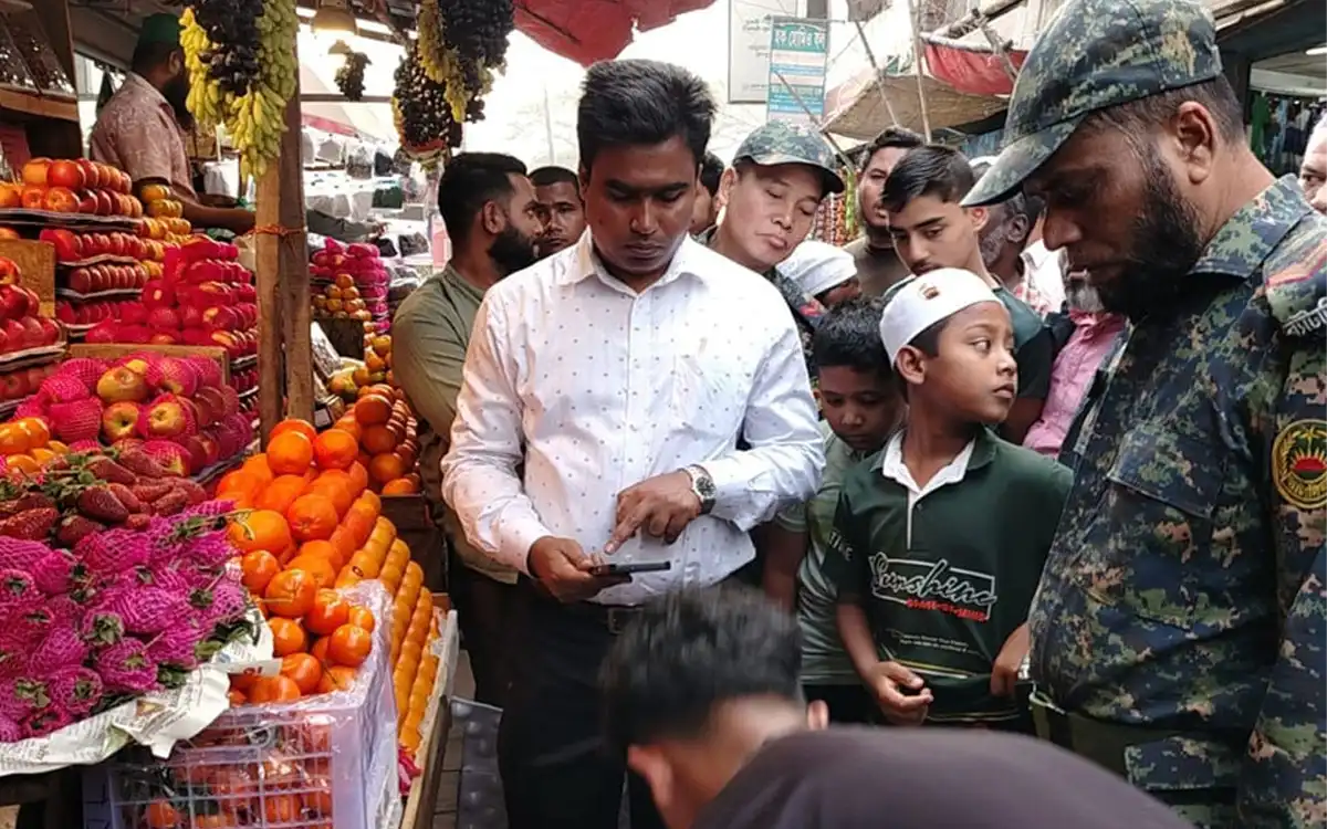 Rising Cumilla - (DNCRP) Five establishments fined Tk 33,000 in consumer rights drive in Chandpur