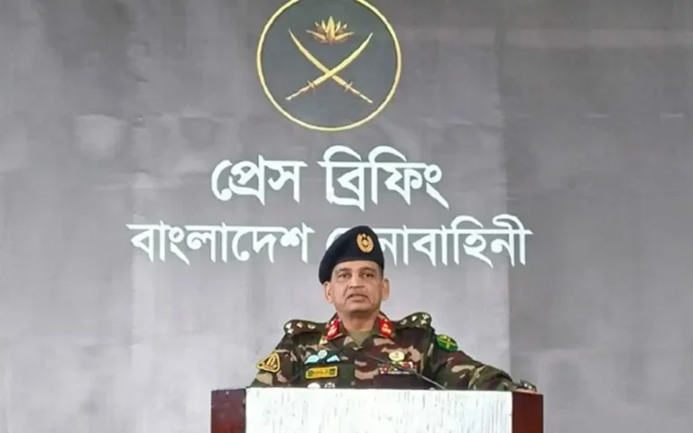 Rising Cumilla - Security beefed up for elections, army patrols up to center courtyard for first time