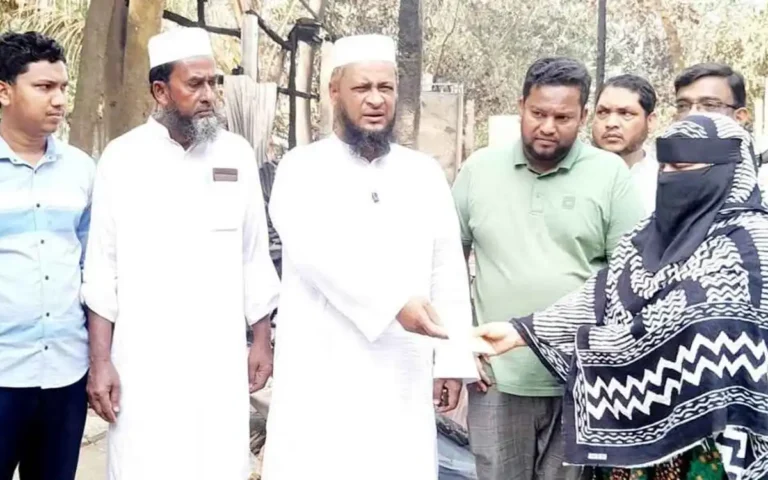 Rising Cumilla - Bangladesh Jamaat-e-Islami stands by the victims of Feni's Fulgazi and Parashuram
