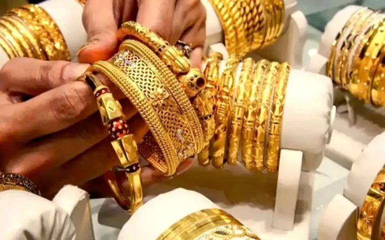 Rising Cumilla - Gold prices