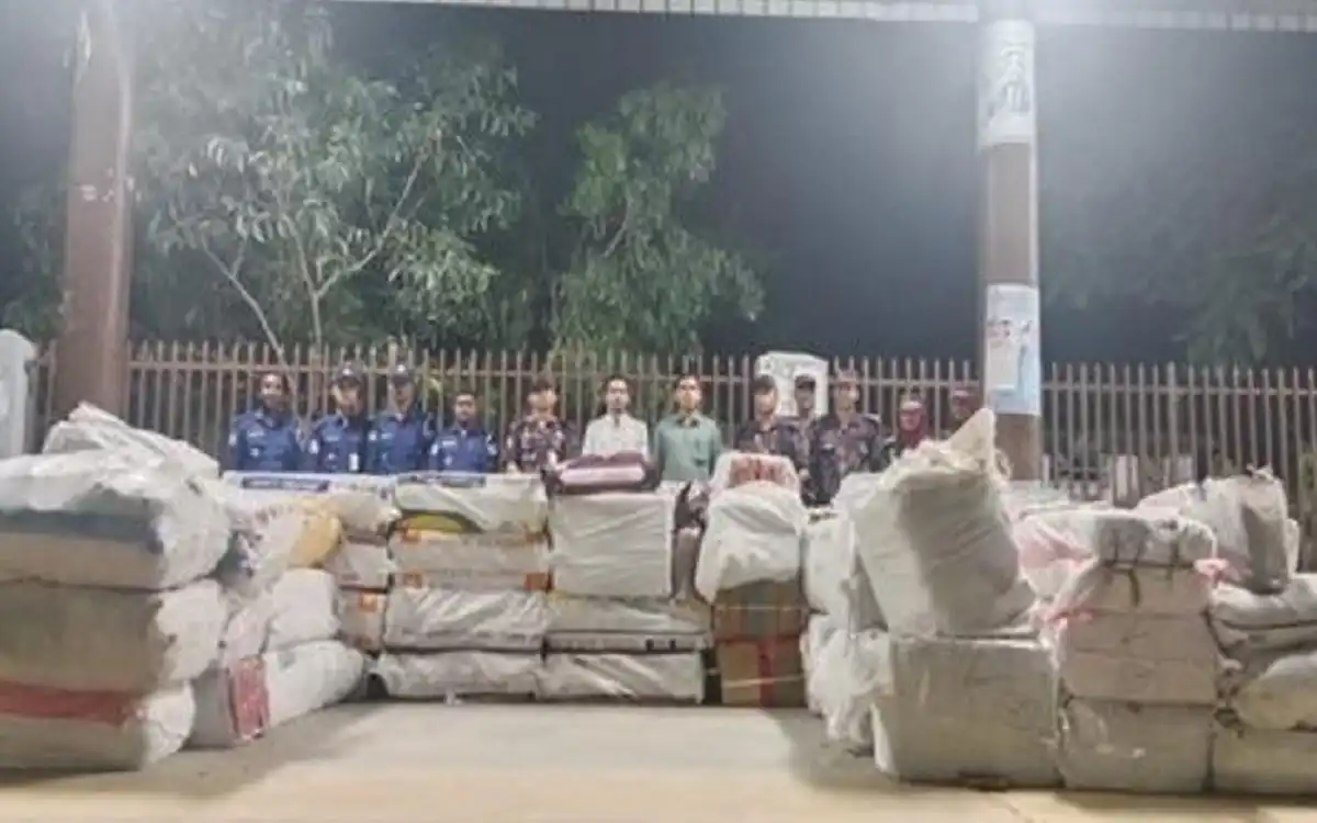 Rising Cumilla - Indian illegal goods worth Tk 2.5 crore seized in Cumilla