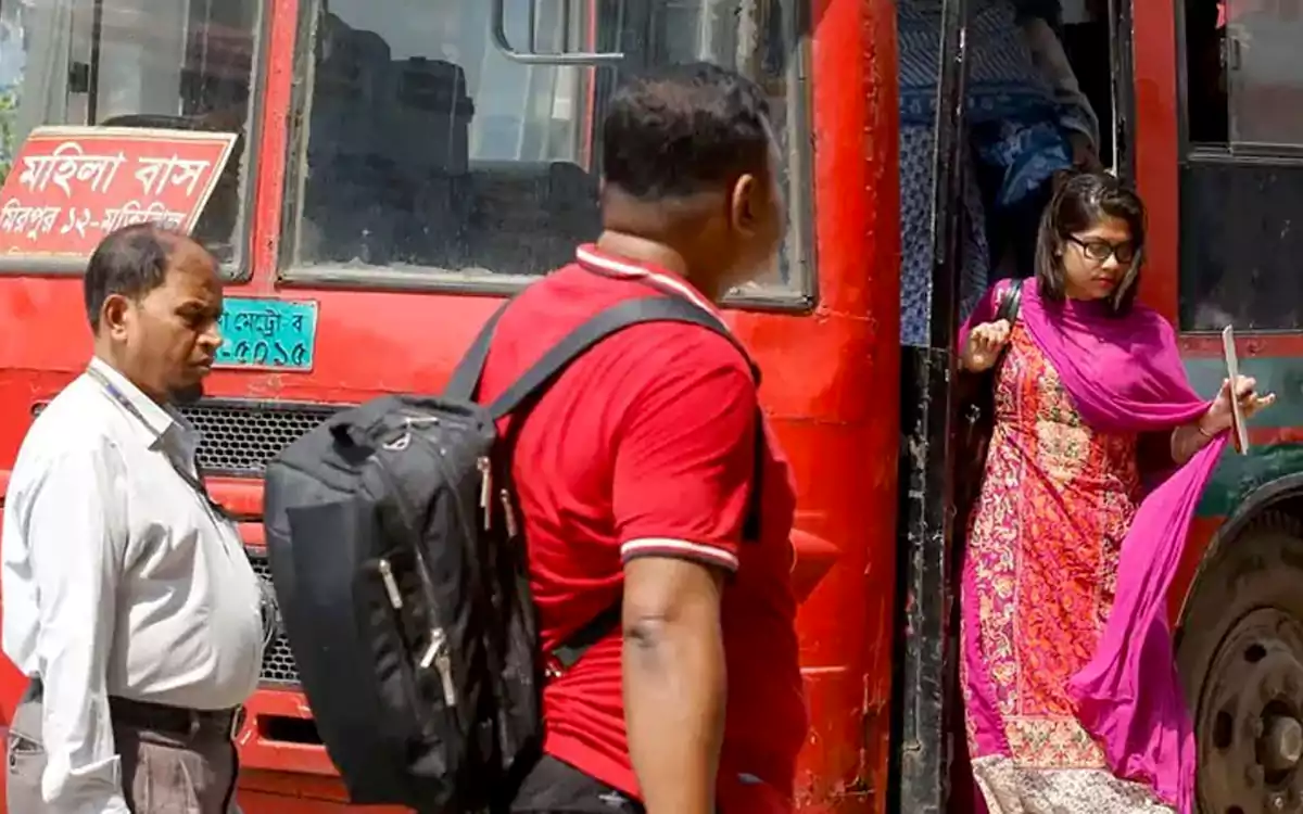 Rising Cumilla - Separate bus service for women in the capital of dhaka