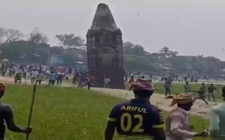 Rising Cumilla - Two killed in clash between 10 villagers over Brahmanbaria dispute