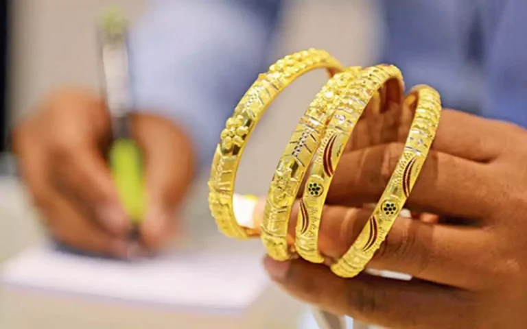 Rising Cumilla - gold