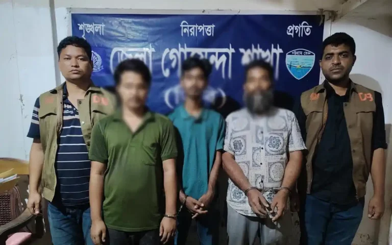 বসত বাড়িতে লুকিয়ে রাখা হলো ১২শত লিটার পেট্রোল, গ্রেপ্তার-৩