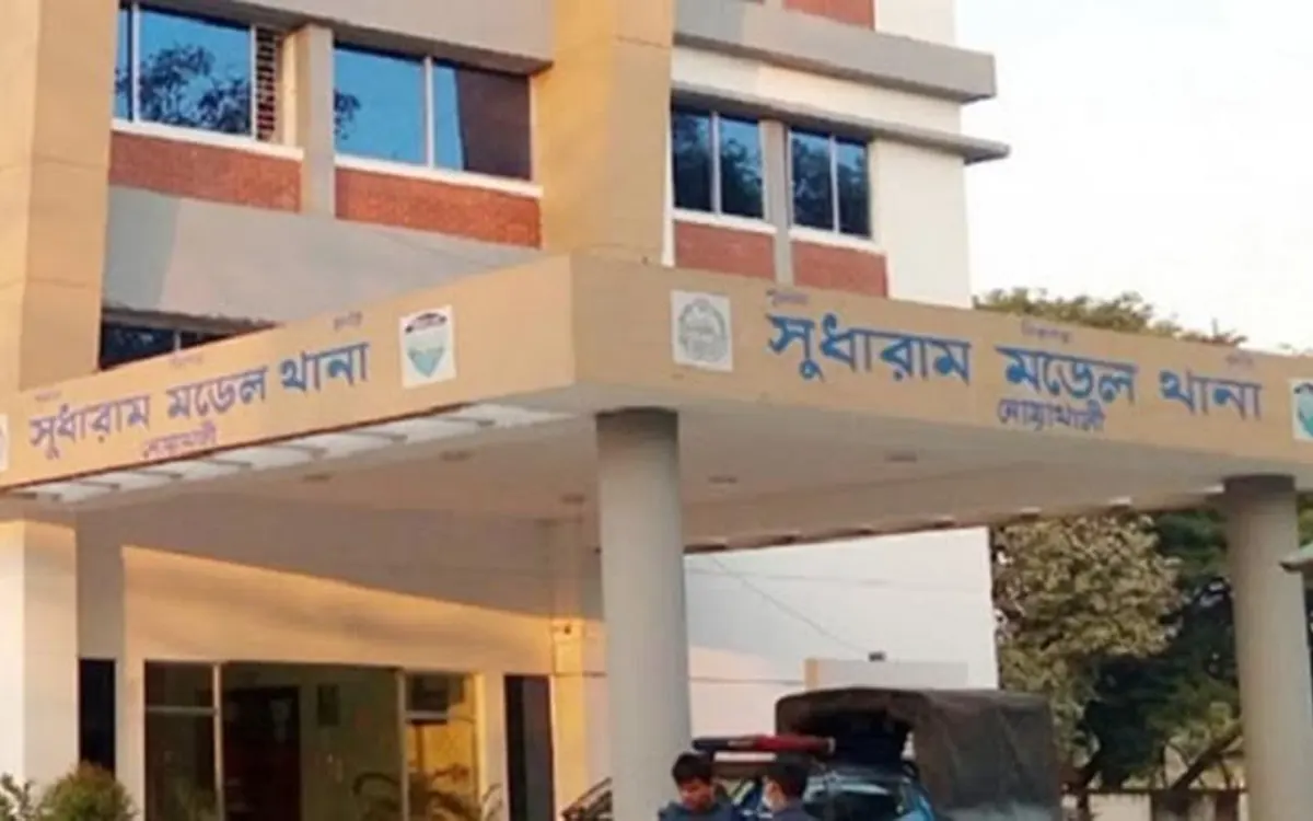 নোয়াখালীতে পিকআপের ধাক্কায় বাস সুপারভাইজারের মৃত্যু