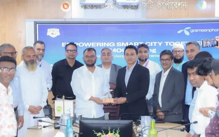 স্মার্ট নগর গঠনে কুসিক-গ্রামীণফোনের সমঝোতা স্মারক স্বাক্ষর