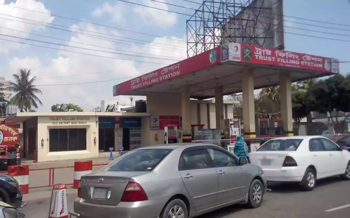 Rising Cumilla - Filling station