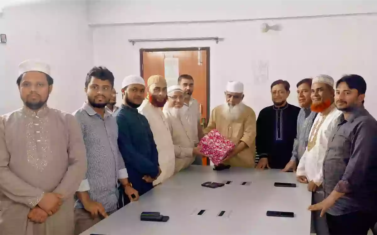 Rising Cumilla - Kazi Din Mohammad meets with Comilla-6 MP to resolve civic issues