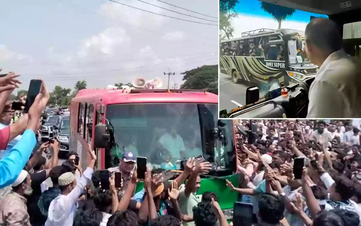 Rising Cumilla - Prime Minister drenched in love along the Comilla route on his way to Chandpur