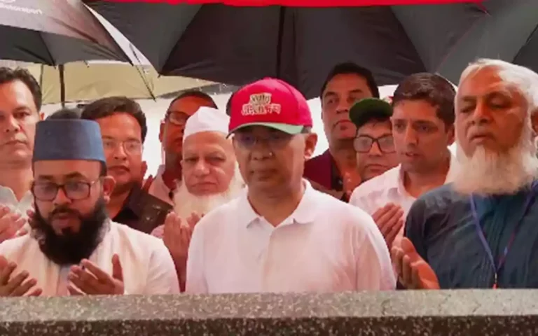 Rising Cumilla - Prime Minister visits the shrine of Shahjalal (RA).