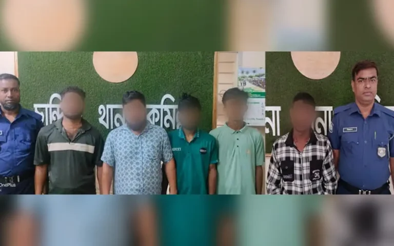চান্দিনায় বিশেষ অভিযানে যুবলীগ-ছাত্রলীগের ৫ নেতাকর্মী