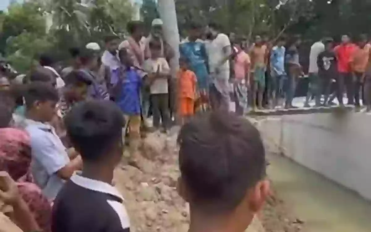 Rising Cumilla - Body of young man found in canal after missing after returning from his grandparents' house during Eid vacation