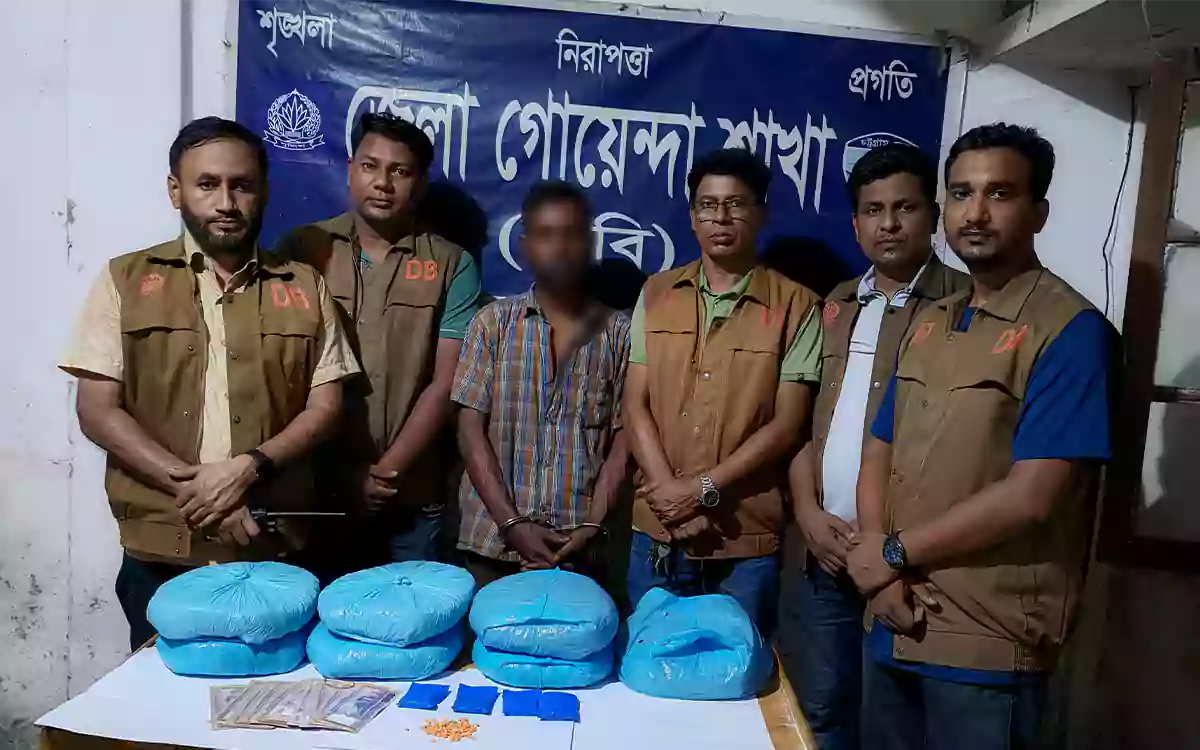 Rising Cumilla - Drug dealing was going on in mechanic shop, 1 arrested