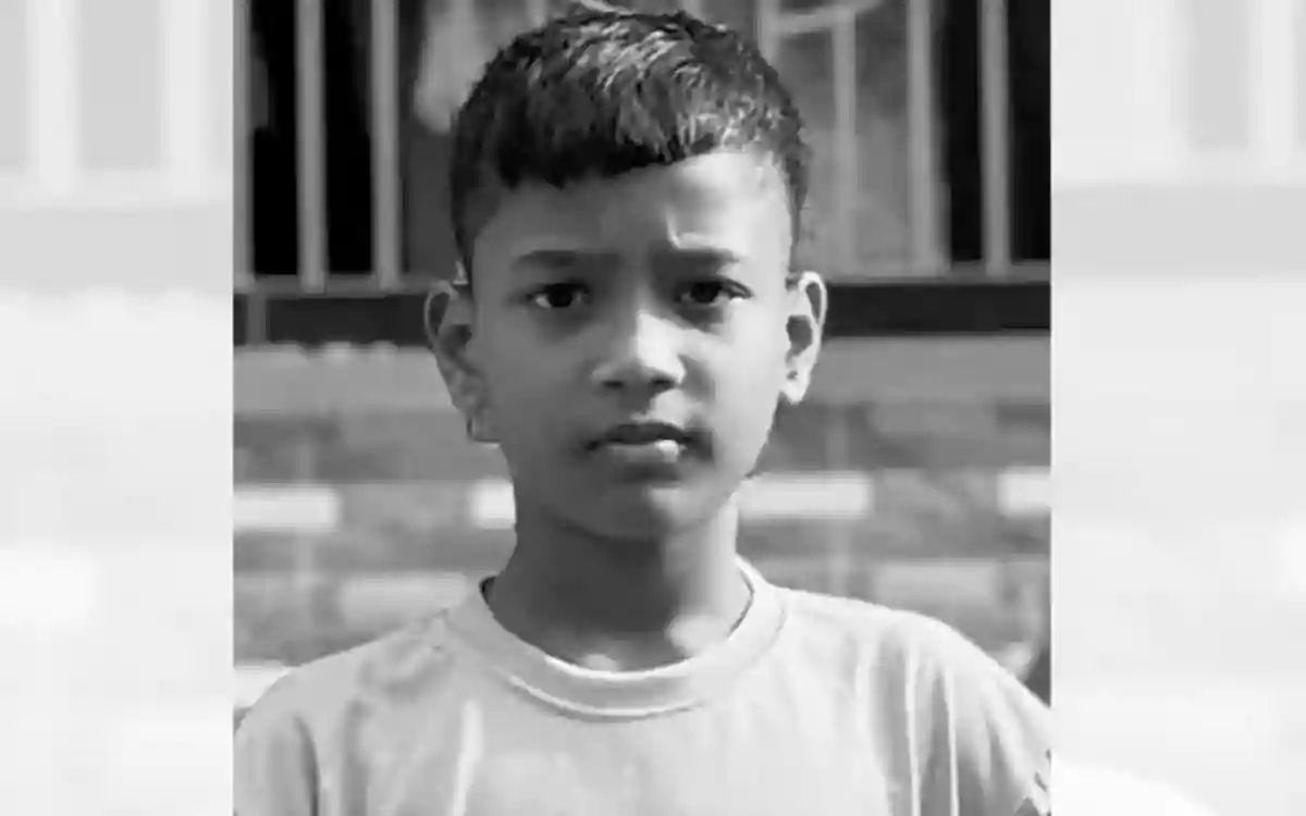 Rising Cumilla - Miraj slipped and fell into the Gomti River in Comilla's Titas, his body was recovered four hours later