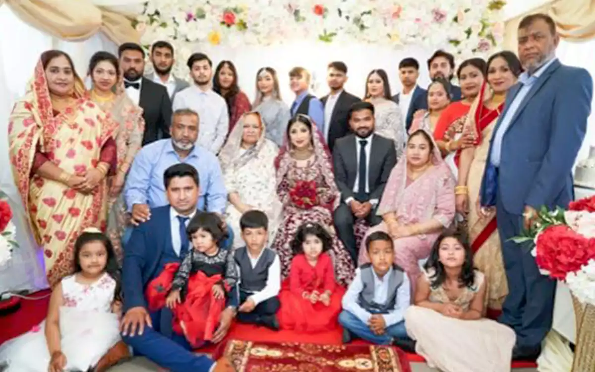 RisingCumilla - A family of 43 members lives in London, it's like a piece of Bangladesh