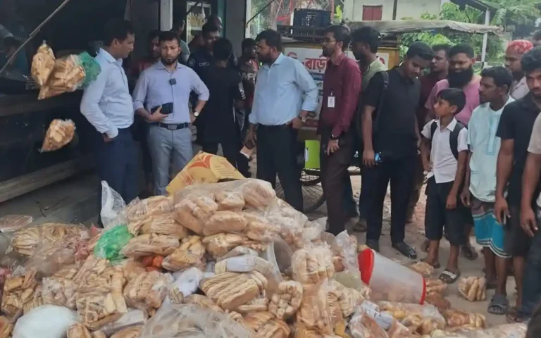 মুরাদনগরে বিএসটিআইয়ের অভিযানে দুই প্রতিষ্ঠানকে ২ লাখ ৩০ হাজার টাকা জরিমানা