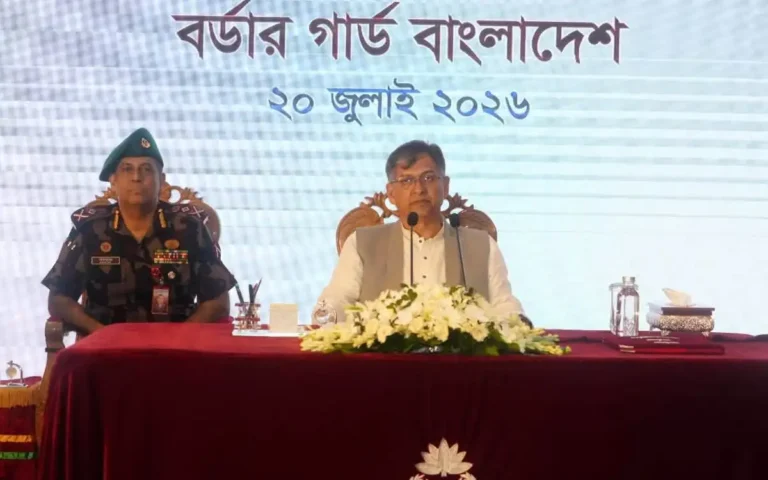 সীমান্ত নিরাপত্তা জোরদারে বিজিবির সক্ষমতা বাড়ানো হবে: স্বরাষ্ট্রমন্ত্রী