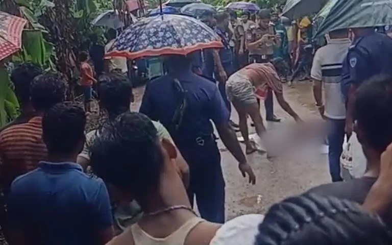 হাতিয়ায় পুকুরে ভাসছিল অজ্ঞাত ব্যক্তির মরদেহ
