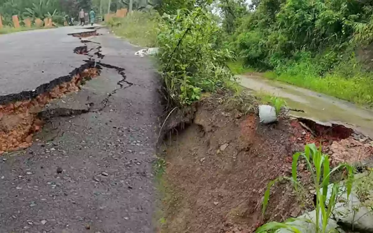 Rising Cumilla -Directive issued for the speedy repair of flood-damaged roads and highways.