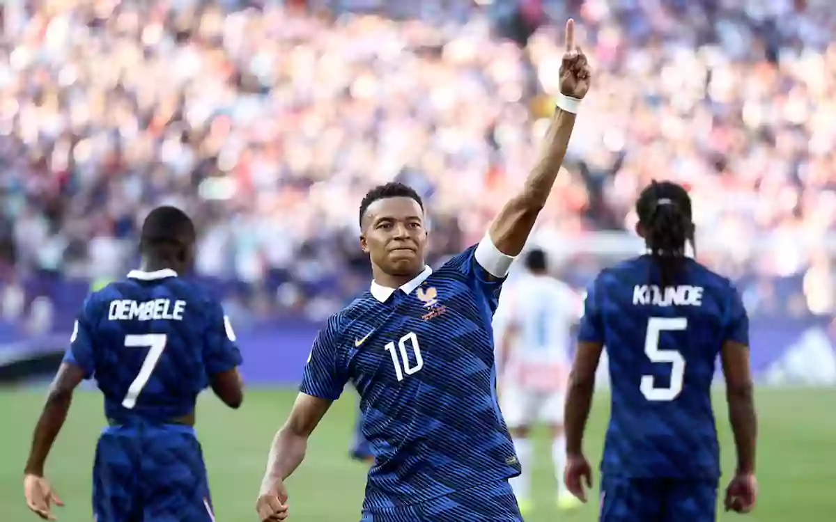 RisingCumilla - France reach quarter-finals with Mbappé's lone goal; Paraguay eliminated.