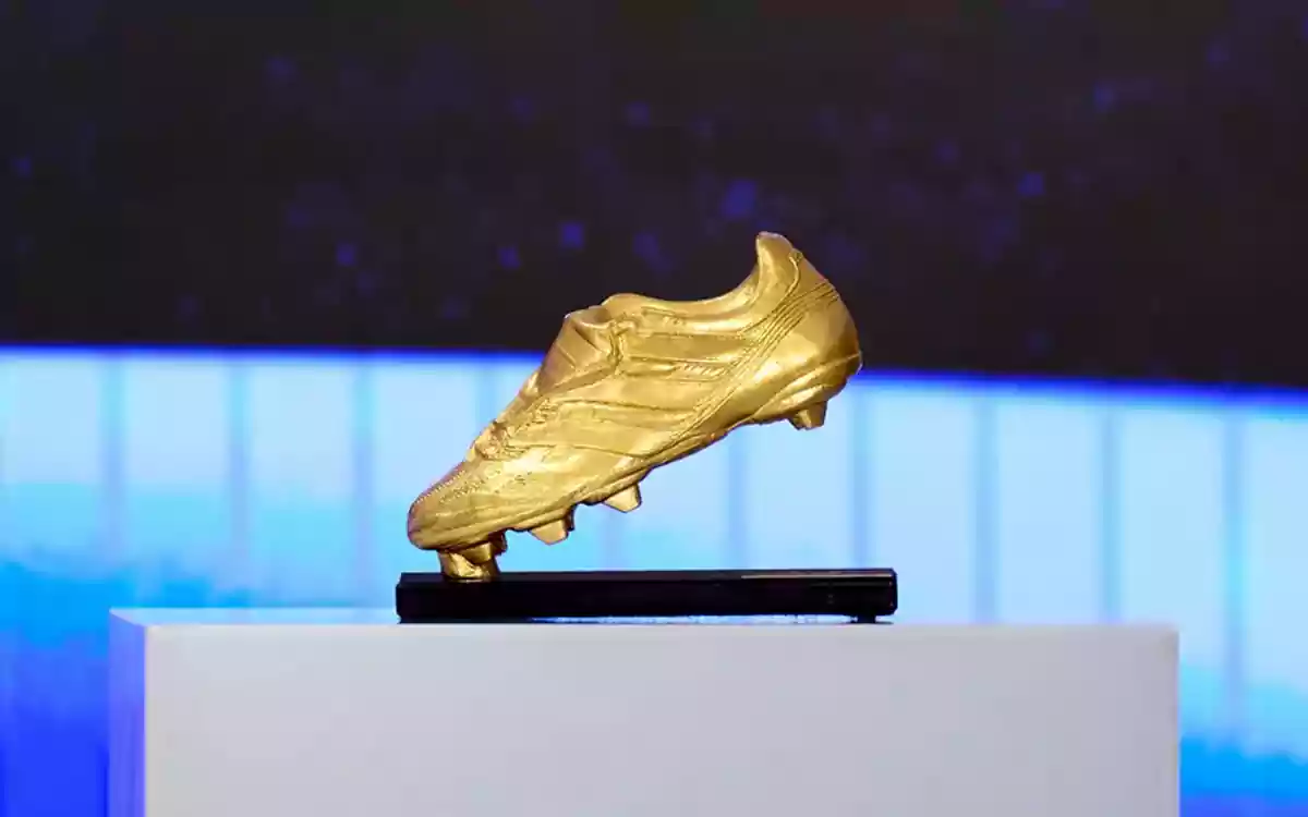 RisingCumilla - Golden Boot