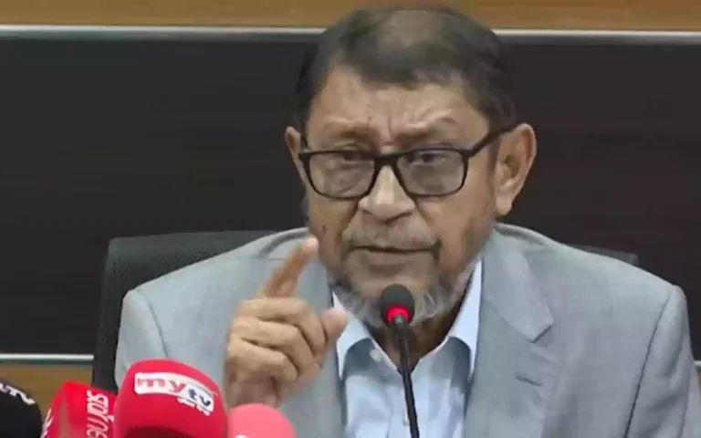 RisingCumilla - Health Minister orders all clinics to ensure normal delivery rooms by Saturday; licenses to be cancelled for non-compliance