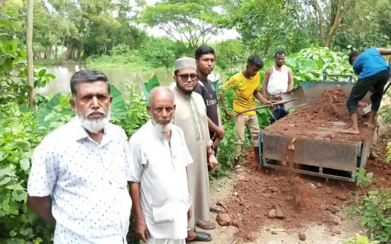 ‎ব্রাহ্মণপাড়া ষাইটশালা পদুয়াপাড়া রাস্তা সংস্কার করলেন চেয়ারম্যান প্রার্থী এস এম মোস্তাফিজুর রহমান