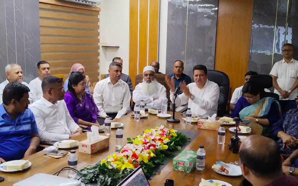 কুমিল্লা উন্নয়ন কর্তৃপক্ষের কার্যক্রম ও ভবিষ্যৎ পরিকল্পনা নিয়ে আলোচনা অনুষ্ঠিত