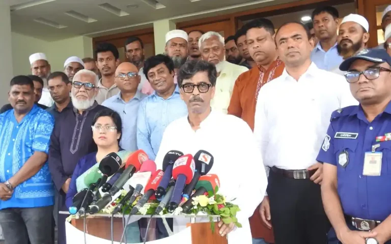 নতুন ধানের জাত উদ্ভাবনে কাজ করছে সরকার: কৃষিমন্ত্রী