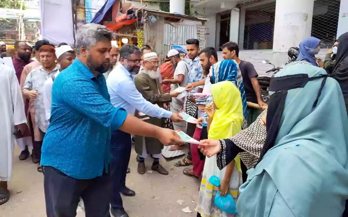 Rising Cumilla - 11-party alliance conducts massive campaign in Cumilla to ensure success of the September 5 Dhaka-Chattogram long march.