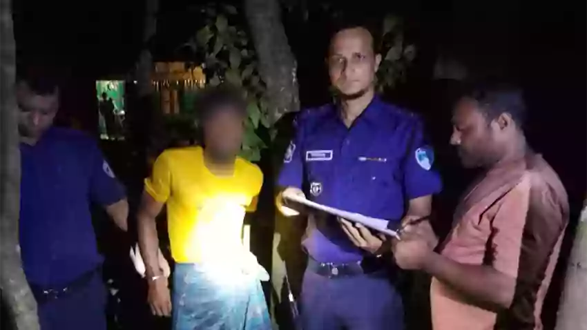 Rising Cumilla - Drug dealer arrested with 12 kg of cannabis in Brahmanpara, Cumilla.