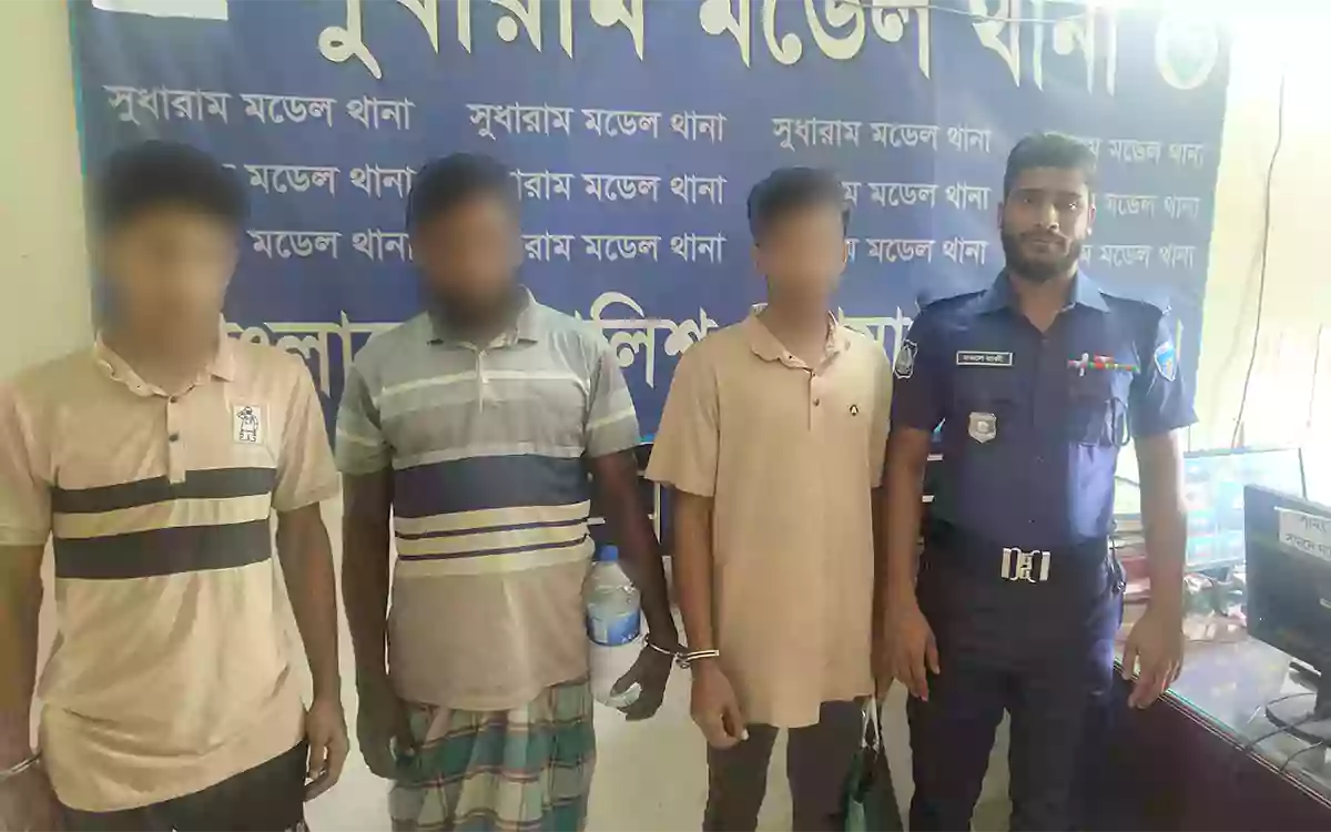 RisingCumilla - 4 robbers arrested in Noakhali 3 days after robbery