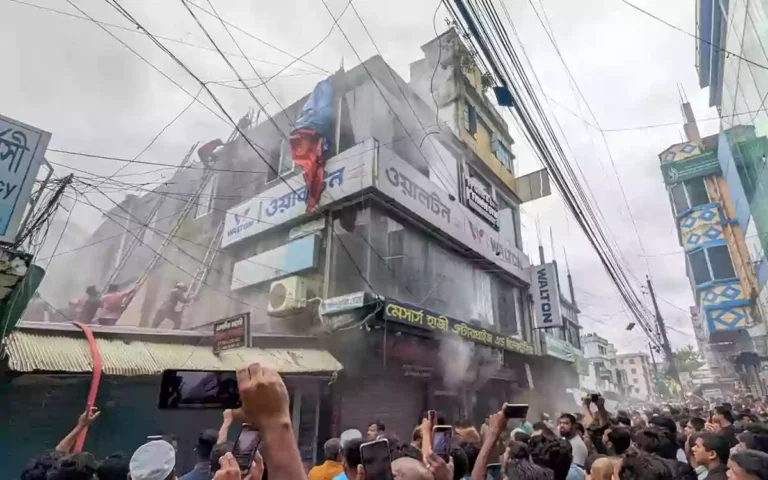 RisingCumilla - Fire at Companyganj market causes damage worth crores of taka