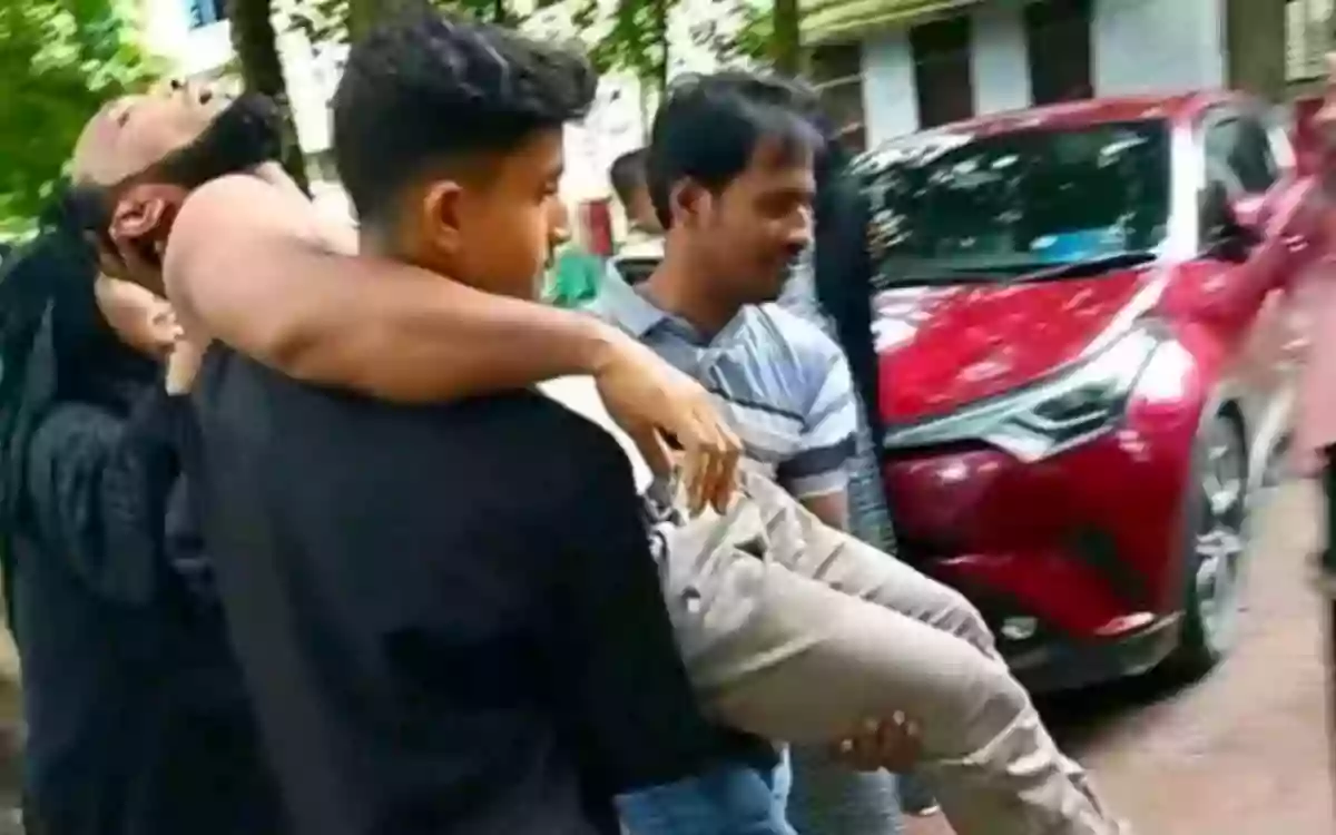 RisingCumilla - Three injured in clash at wedding reception over food dispute in Lakshmipur