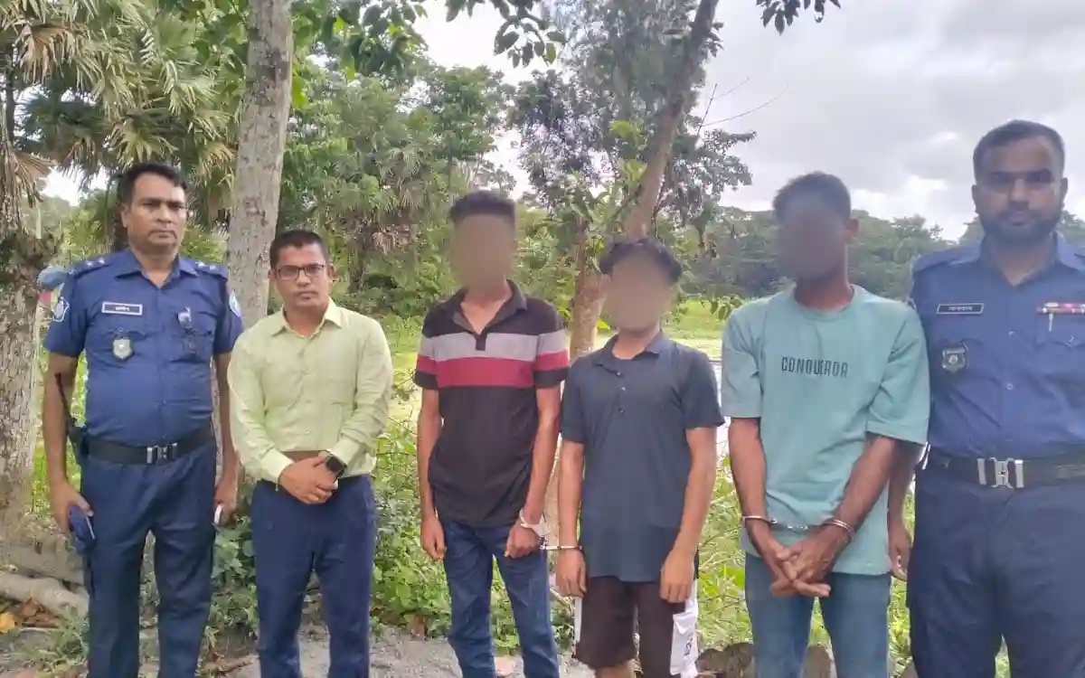 নোয়াখালীতে মাদকবিরোধী অভিযানে ৩ জনের কারাদণ্ড