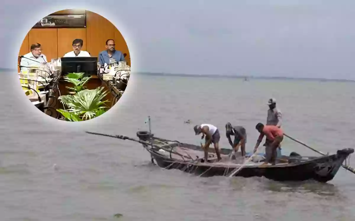 Rising Cumilla - 22-day ban to protect mother hilsa, VGF support to be provided to fishermen.