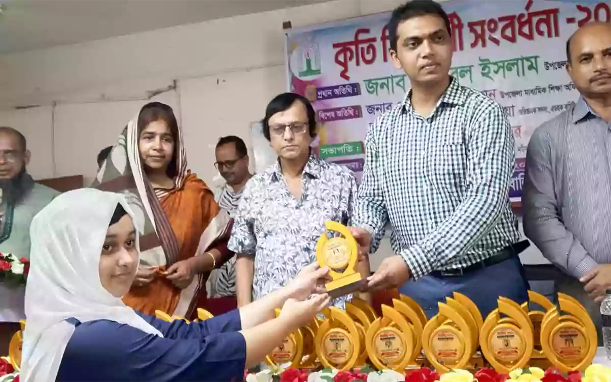 Rising Cumilla - Reception for meritorious students in Brahmanbarias Nabinagar