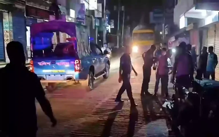 Rising Cumilla - Simultaneous anti-teen-gang raids across 18 police stations in Cumilla, 379 detained.