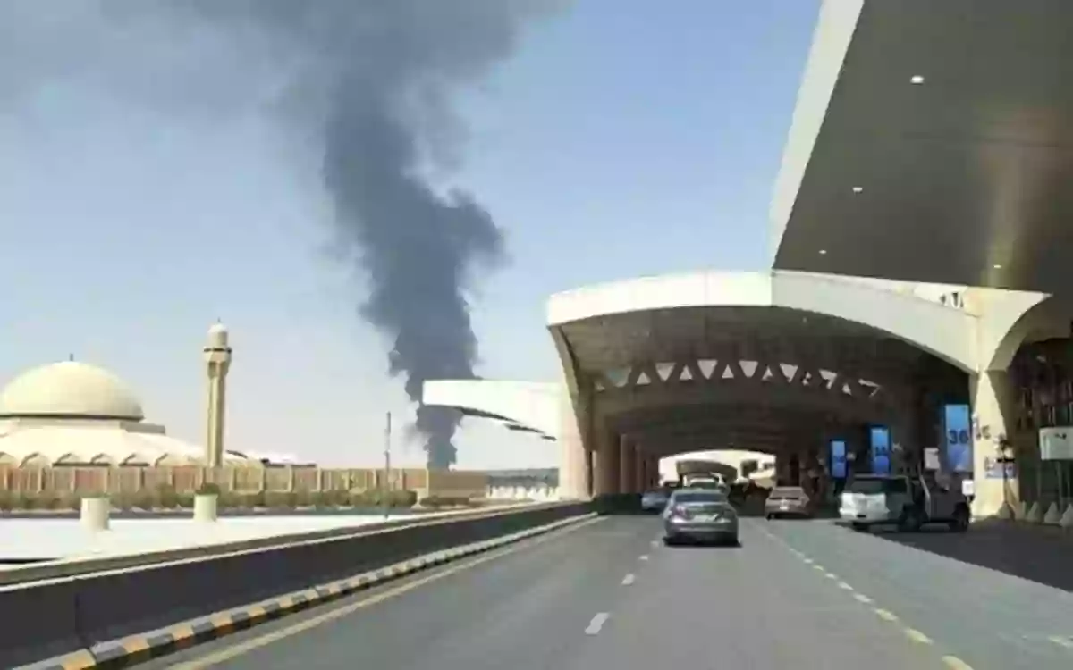 Rising Cumilla - 12 killed, including 2 Bangladeshis, in attack at Riyadh airport, Saudi Arabia.